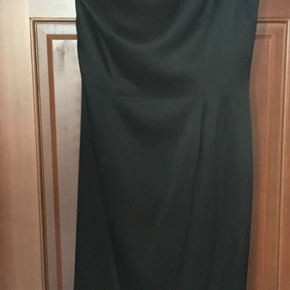 St. John Stunning cocktail dress - Picture 2 of 3